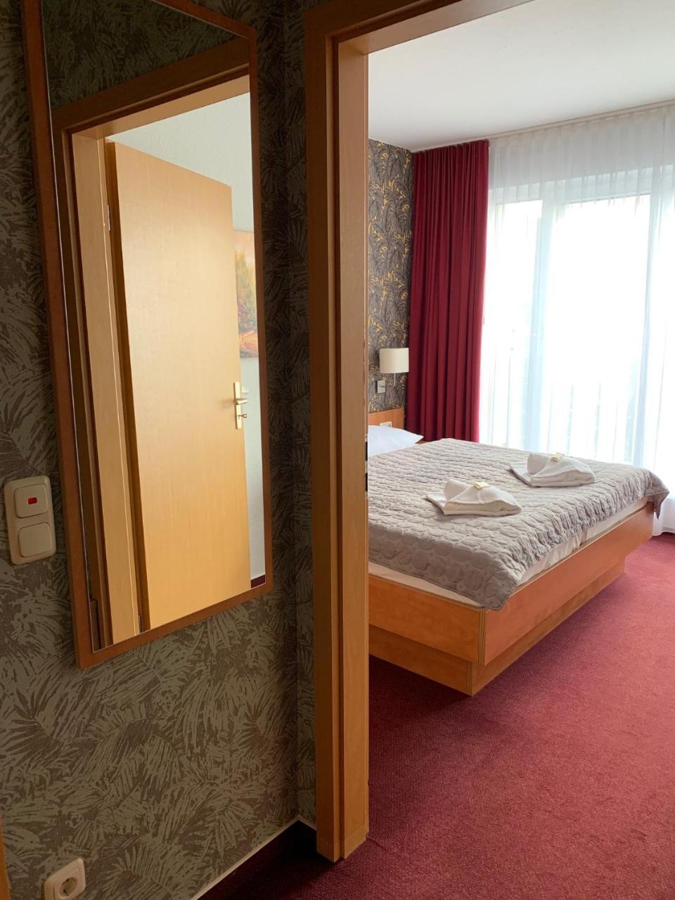 Hotel Ambassador-Ludwigsfelde Eksteriør bilde